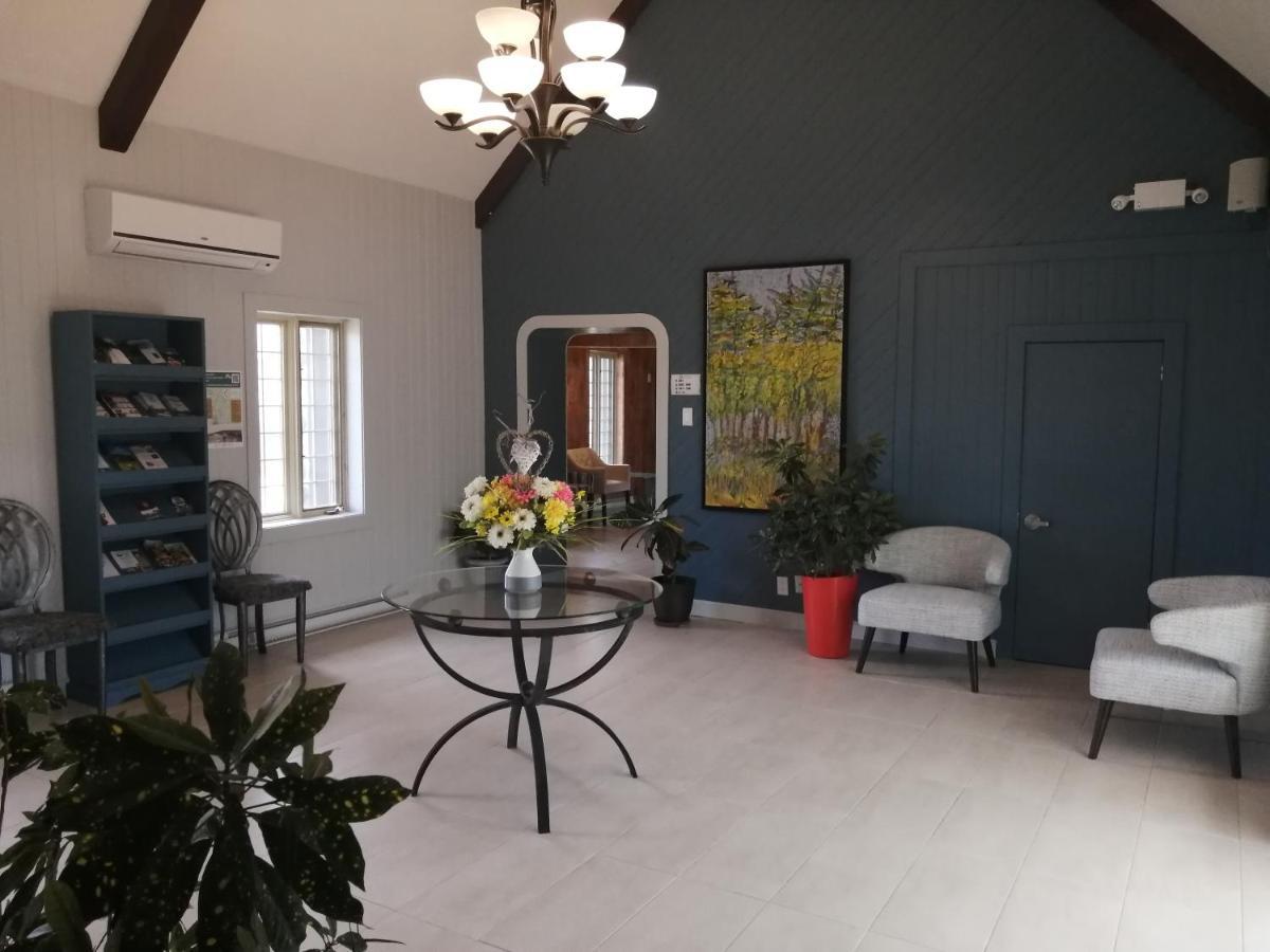 Condos Vacances Orford Magog Εξωτερικό φωτογραφία